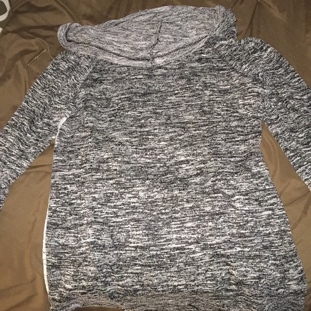 Sweater - Picture 3 of 3